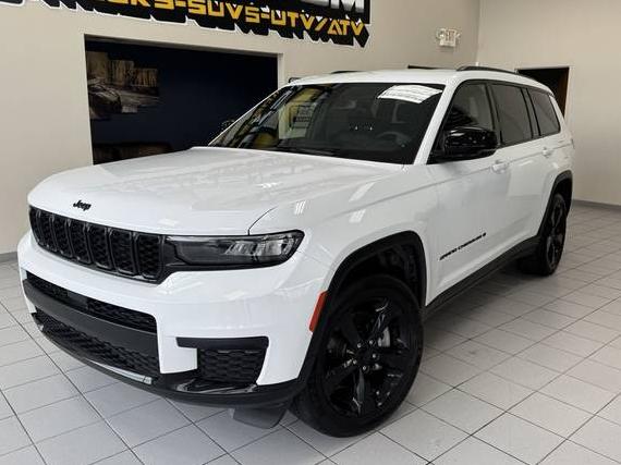 JEEP GRAND CHEROKEE 2023 1C4RJKAG9P8839569 image